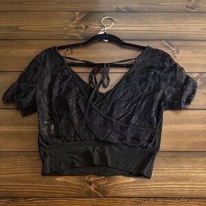 SHEIN Black Lace Crop Top